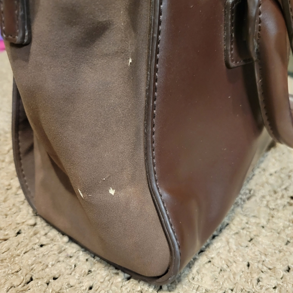 ADRIENNE VITTADINI SHOULDER PURSE BROWN LEATHER - Picture 9 of 14